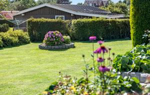 3 Bedroom Nice Home In Egernsund