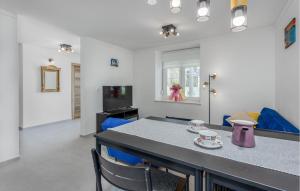 Amazing Home In Kukuljanovo With Wifi