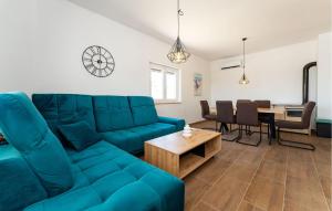 3 Bedroom Awesome Home In Rastevic 
