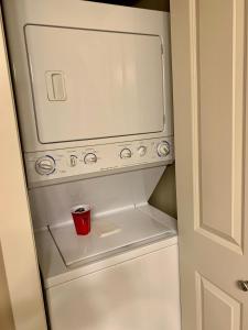 Race Rocks Townhouse - Pet Friendly Sooke Rental
