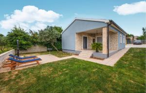 2 Bedroom Lovely Home In Fazana