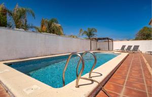 Nice Home In Chiclana De La Fronter