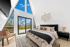 Wilderness Romantic Treehouse Getaway - Grapetown