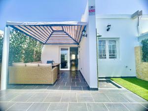 Bright Place Bungalow