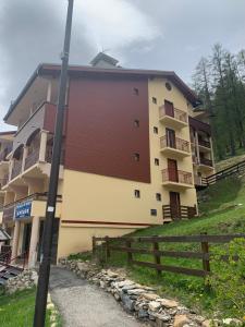 Appartements Studio Cosy centre station Parking gratuit : photos des chambres