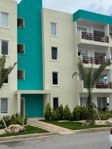 Apartamento cerca de todo