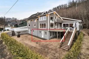 Nydelig sokkel leilighet - 欧坎哥