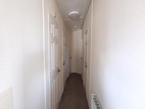 Snowdonia Holiday Sea Beach and Mountains view