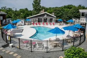 Eastwood at Provincetown - Провинстаун