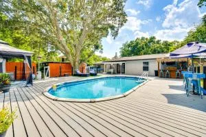 Spacious Tavares Home with Private Outdoor Oasis! - Eustis