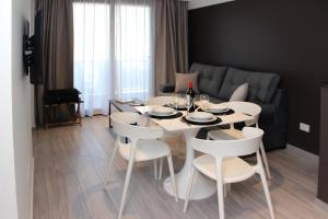 In House BA - Le coq