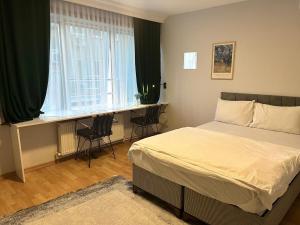 Studio in a digital nomad house 106