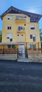 Krasojevića kuća - premium sobe i apartmani - Gornja Trepča