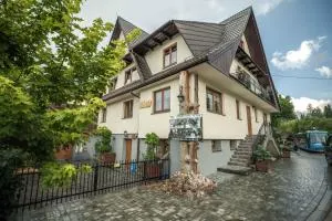 U Ani w Małym Cichym - 希切玛尔