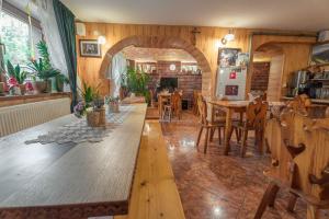 U Ani w Małym Cichym