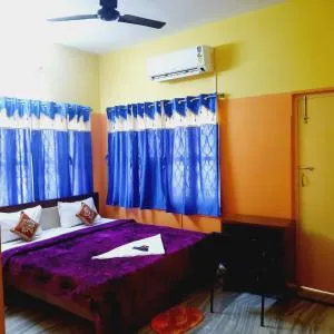 Couple Friendly Rooms - Singur