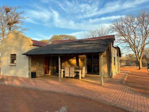 Camel Creek Safari Lodge