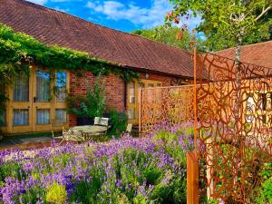 The Clock Tower & Dairy - Two x 2 Bed Barns with Indoor Pool