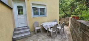 Krasojevića kuća - premium sobe i apartmani