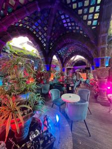 Madonna Halley Hotel