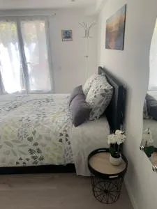 'StudioCDG' Petit studio, Roissy airport, Parc Expositions, Arena Grand Paris, Disney, Asterix - Villepinte