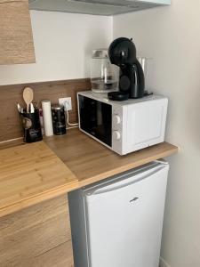 StudioCDG fr Cerisier, Studio proche near CDG Roissy airport, Parc Expositions, Stade de France, Arena, Disney, Asterix