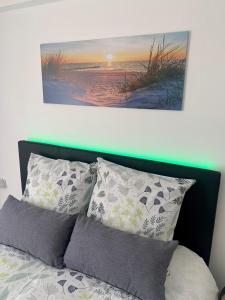 Appartements -StudioCDG fr- Cerisier, Studio proche near CDG Roissy airport, Parc Expositions, Stade de France, Arena, Disney, Asterix : Studio avec Vue sur Jardin