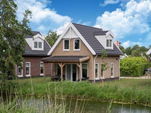 Holiday Home by Lake Beach Simonshaven