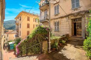 On the Rock, TerreMarine