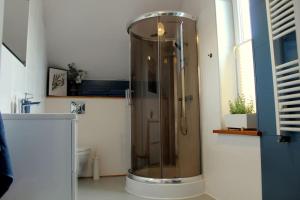 Przytulny apartament z ogrodem