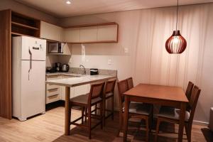 Suite 212 SerraClass