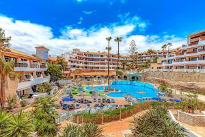 Apartment in Golf del Sur with heated pool