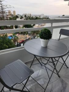 Las Américas Evening Escape