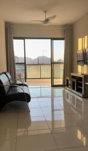 Apartamento para temporada na Praia do Morro ED BELLAGIO
