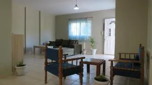 Comfortable and Spacious Home Near Beaches - 拉卡