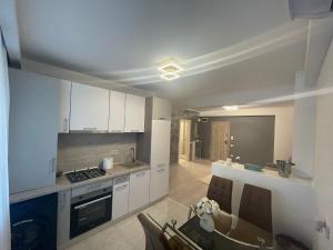 Spacious 1bed flat close to the beach!