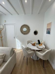 Lancre Rochelaise Proche marché et vieux Port