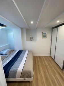 Lancre Rochelaise Proche marché et vieux Port