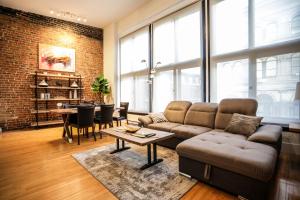 Elegant 1 bedroom apartment in old port - 202
