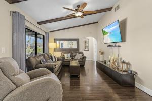 Canal-Front Oasis with Dock and Kayaks in Cape Coral!