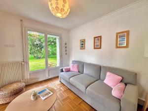 Maisons de vacances Sublime maison familiale refaite a neuf Quartier tres calme verdoyant : photos des chambres