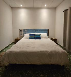 Charming Vintage Lakehouse