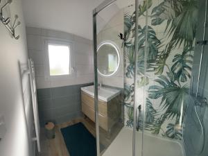 Chalet cosy à La Flèche avec terrasse et vue rivière - FR-1-410-424