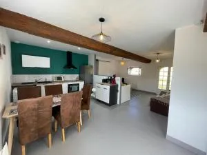 Gîte en pleine nature près de la Loire, idéal famille ou amis, proche des vignobles et sites historiques. - FR-1-590-434 - Santranges