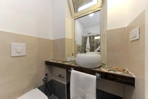 Double or Twin Room with Bathroom