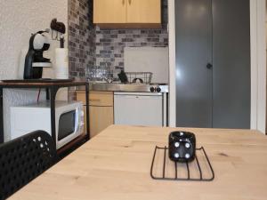 Studio rénové pour 2 pers. au cœur des Orres 1650, accès direct pistes et commerces - FR-1-322-632