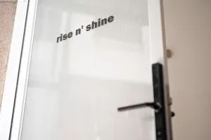 Rise N Shine House - Тайнань