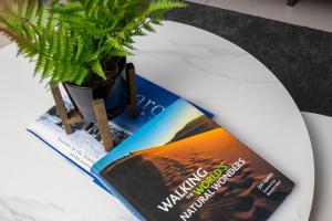 Modern Luxury Apartment, Ellipse