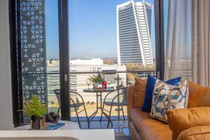 Modern Luxury Apartment, Ellipse