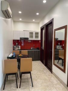 Căn Hộ 2 Phòng Ngủ (Two - Bedroom Apartment)